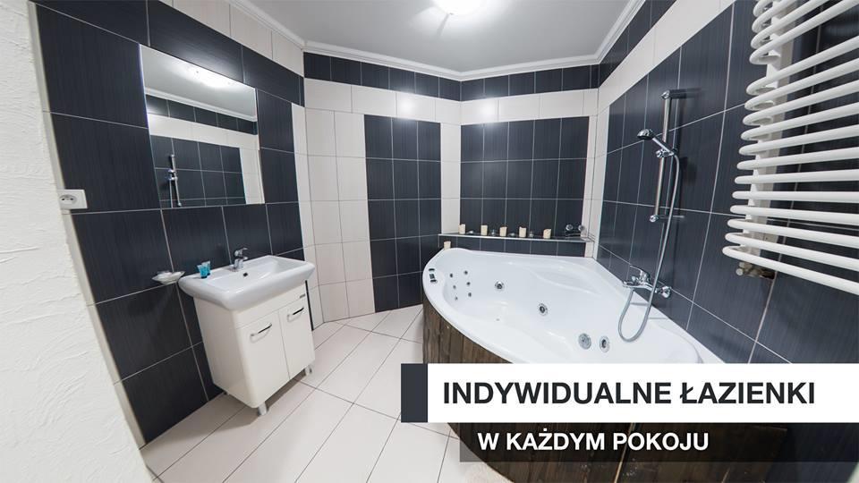 Stary Dwor Bed & Breakfast Zywiec Ngoại thất bức ảnh